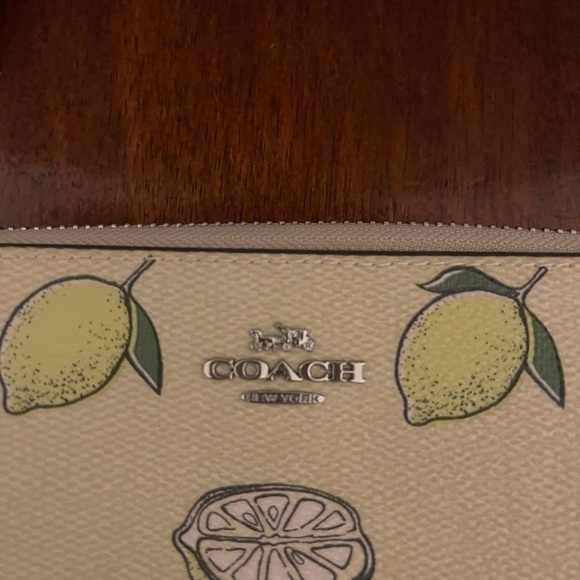 Coach Lemon Pattern Wristlet NWOT - Picture 2 of 5